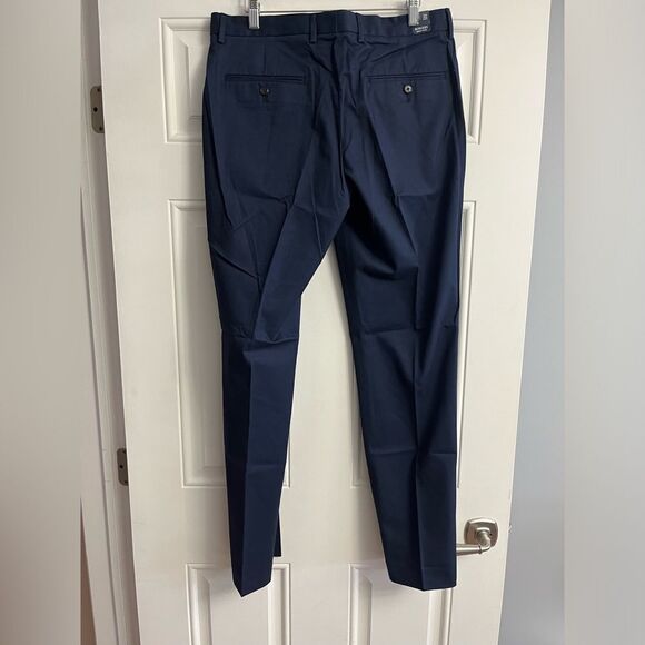 J.Crew Bowery dress pant in stretch chino NWT Size 31x32 - Picture 2 of 9